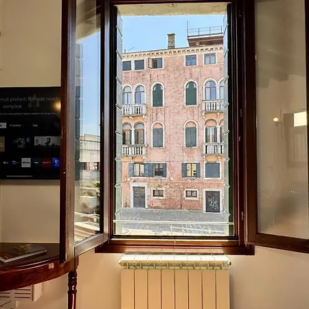 Apartment Ca' Angelica Canal View
